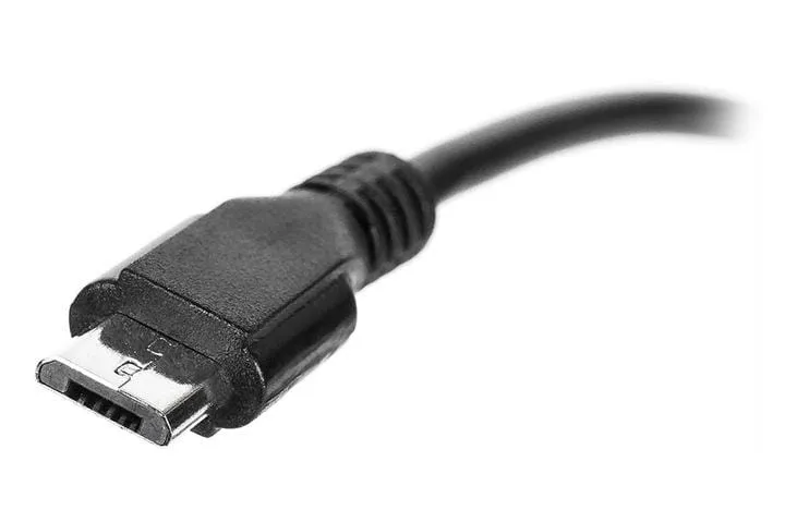 ladowarka-samochodowa-micro-usb-usb-3-1a-producent-extremestyle