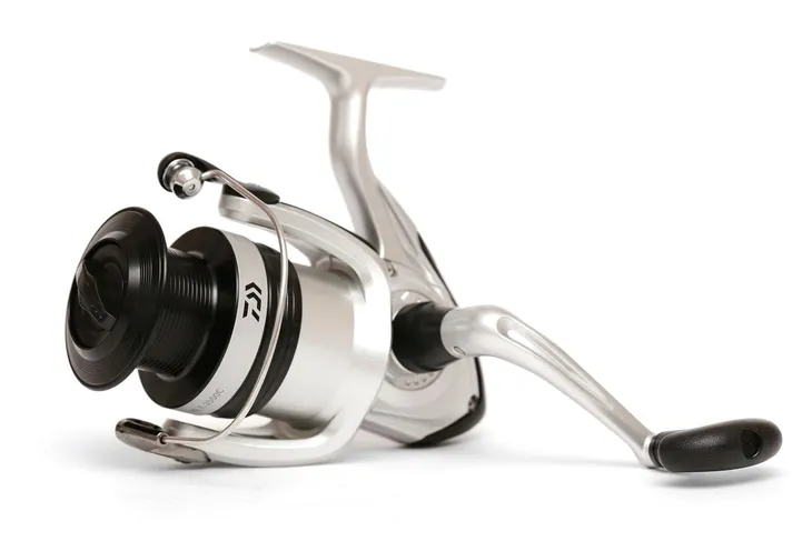 daiwa-kolowrotek-sweepfire-e-3500c-liczba-lozysk-kulkowych-1