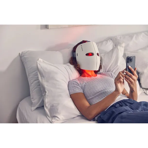 therabody-theraface-mask