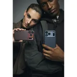 decoded-leather-backcover-iphone-17-pro-chocolate-brown