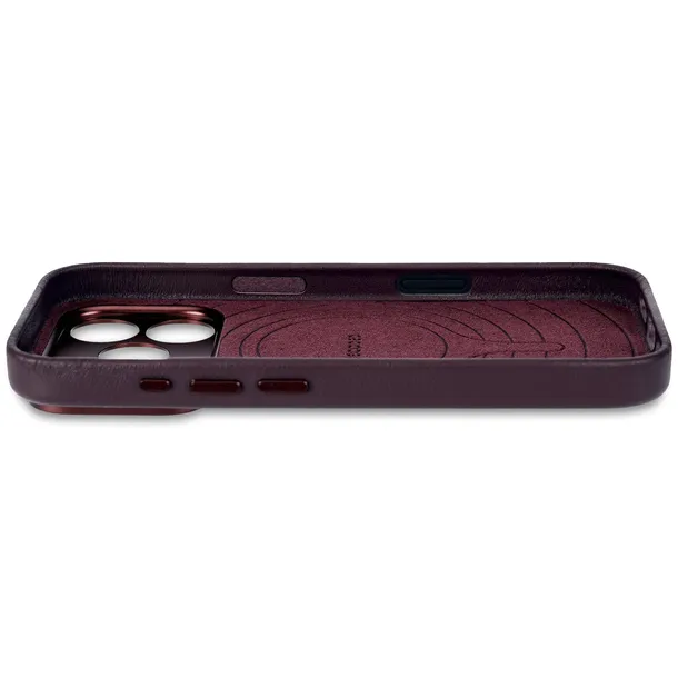 decoded-leather-backcover-iphone-17-pro-dark-ruby