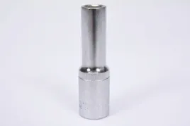 yato-nasadka-1-2-11-mm-x-76-mm-6-katna-dluga-cvyt-1224
