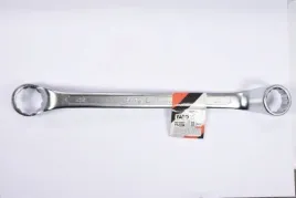 yato-klucz-oczkowo-giety-30x32mmyt-0394
