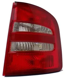 skoda-fabia-2000-2004-lampa-tylna-praw-sedan-kombi