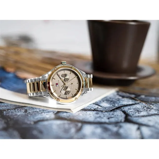 1782658-marka-tommy-hilfiger