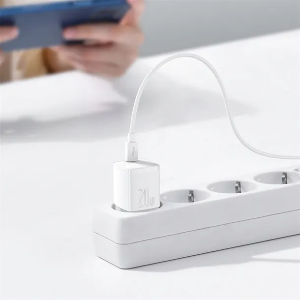 ladowarka-sieciowa-baseus-cube-20w-pd-usb-c-biala-marka-baseus-kod-producenta-6953156207165