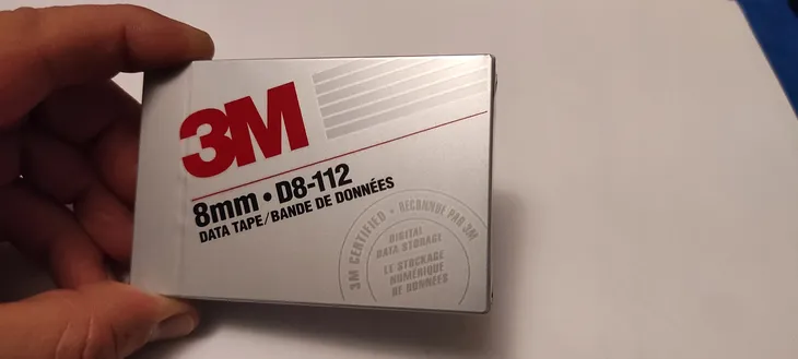 3m-8mm-d8-112-data-tape-producent-3m-kod-taryfy-celnej-85238010