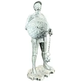cynowy-rycerz-z-tarcza-i-korbaczem-veronese-zt08531aa