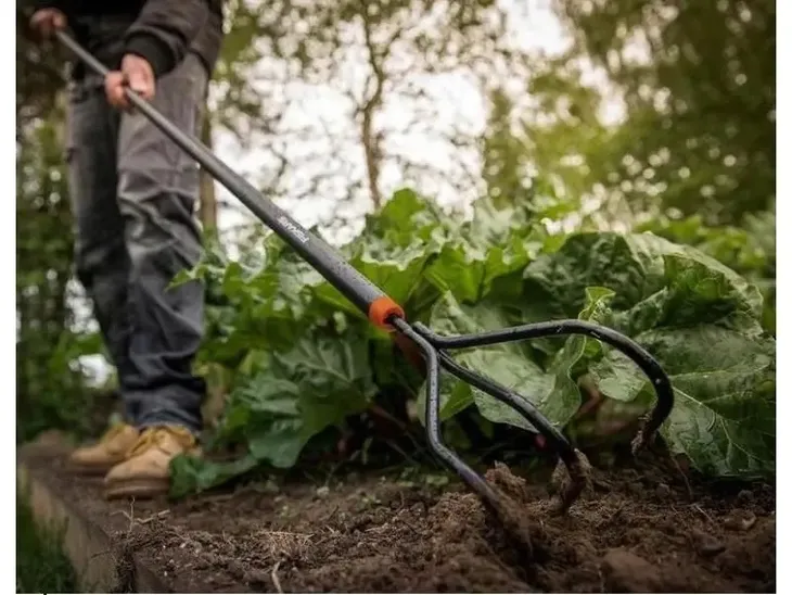 kultywator-ogrodowy-solid-1016034-fiskars-kod-taryfy-celnej-82019000