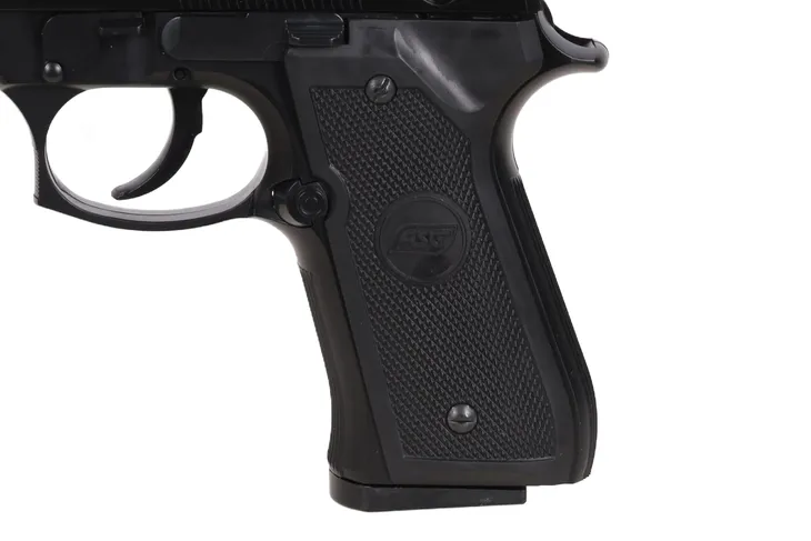 replika-pistoletu-m92fs