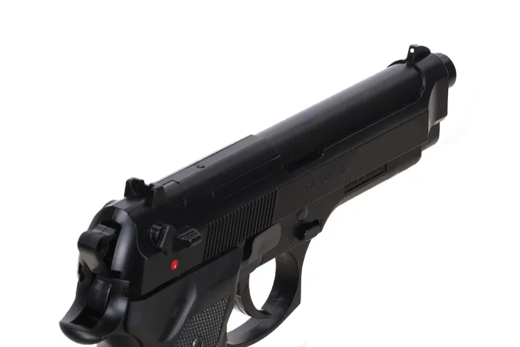 replika-pistoletu-m92fs