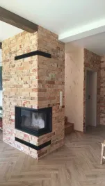 plytki-z-cegly-stara-cegla-cieta-elewacja-lico-1m2-warstwa-tynku-100-letnia