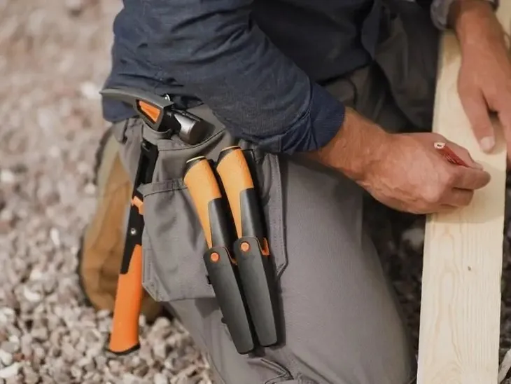 noz-fiskars-87-cm-dlugosc-ostrza-8-7-cm-marka-fiskars