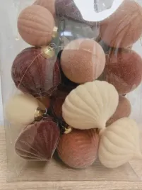 bombki-velvetstyle-zimowe-bezowe-nietlukace-ozdoby-choinkowe-35sztuk