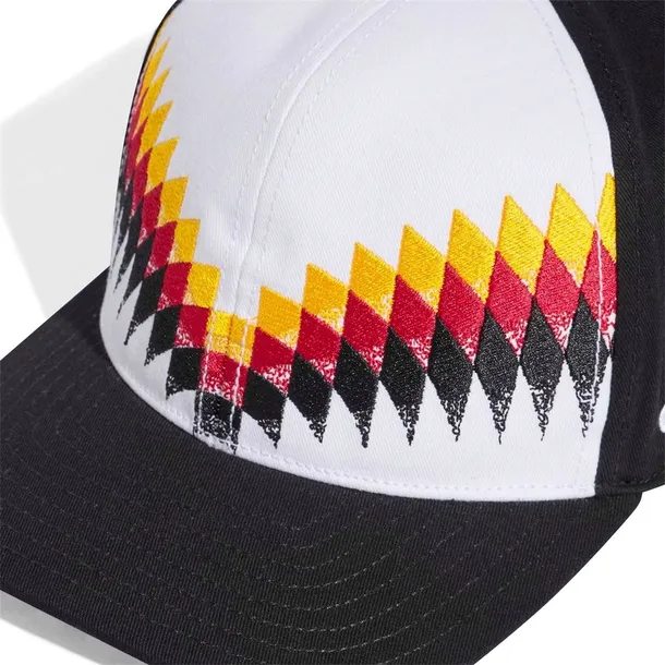 dfb-sb-marka-adidas