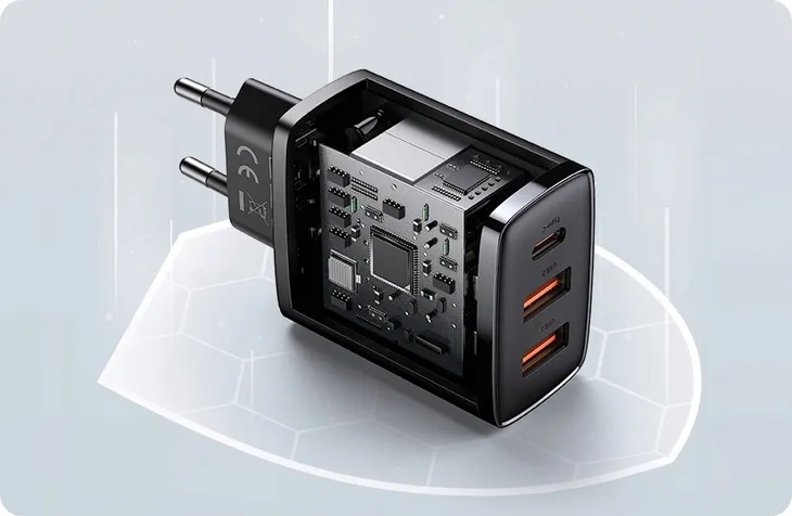 ladowarka-sieciowa-baseus-2xusb-usb-c-pd-3a-30w-marka-baseus-waga-z-opakowaniem-0-3-kg