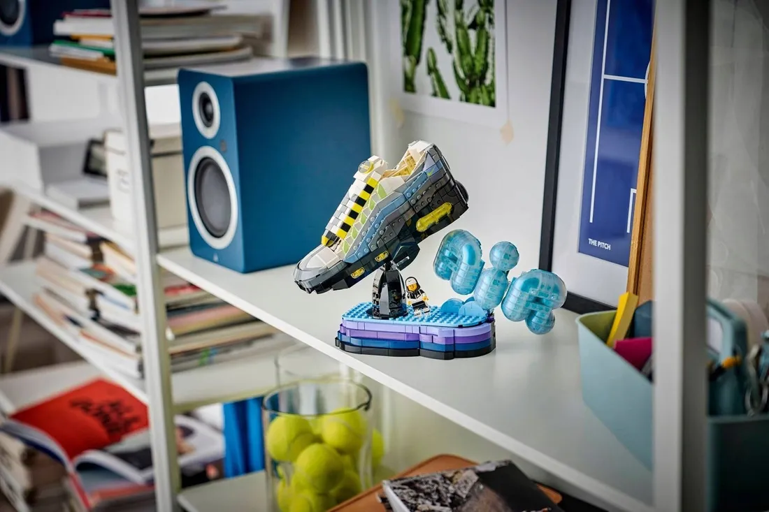lego-43025-nike