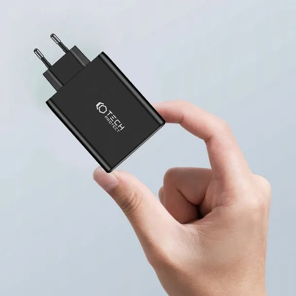 ladowarka-tech-protect-100w-pd-usb-c-usb-a-waga-z-opakowaniem-0-27-kg