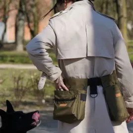 shit-happens-dog-saszetka-treningowa-khaki-dla-psa-rozmiar-paska-l