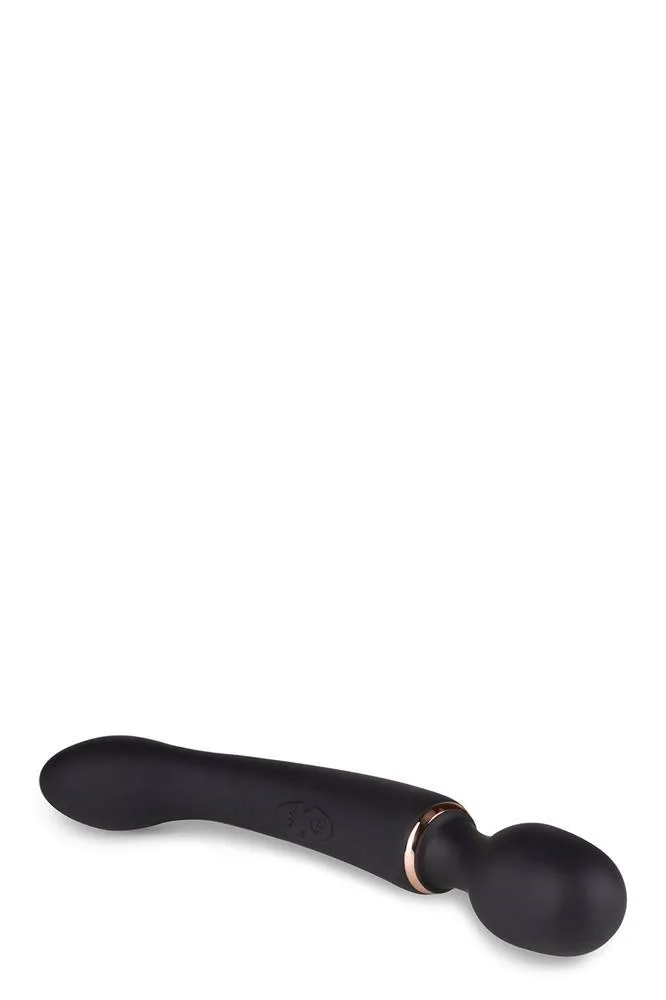 lush-gia-black-marka-blush