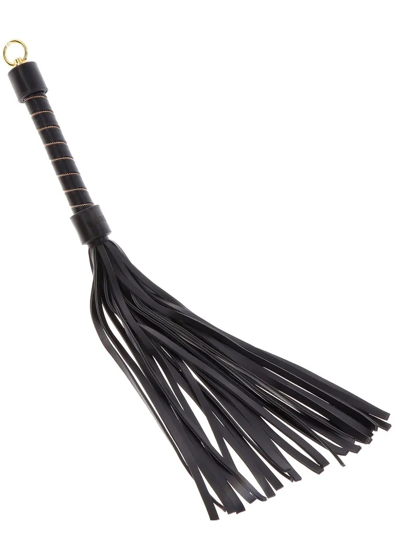 studded-whip-black-rodzaj-bat
