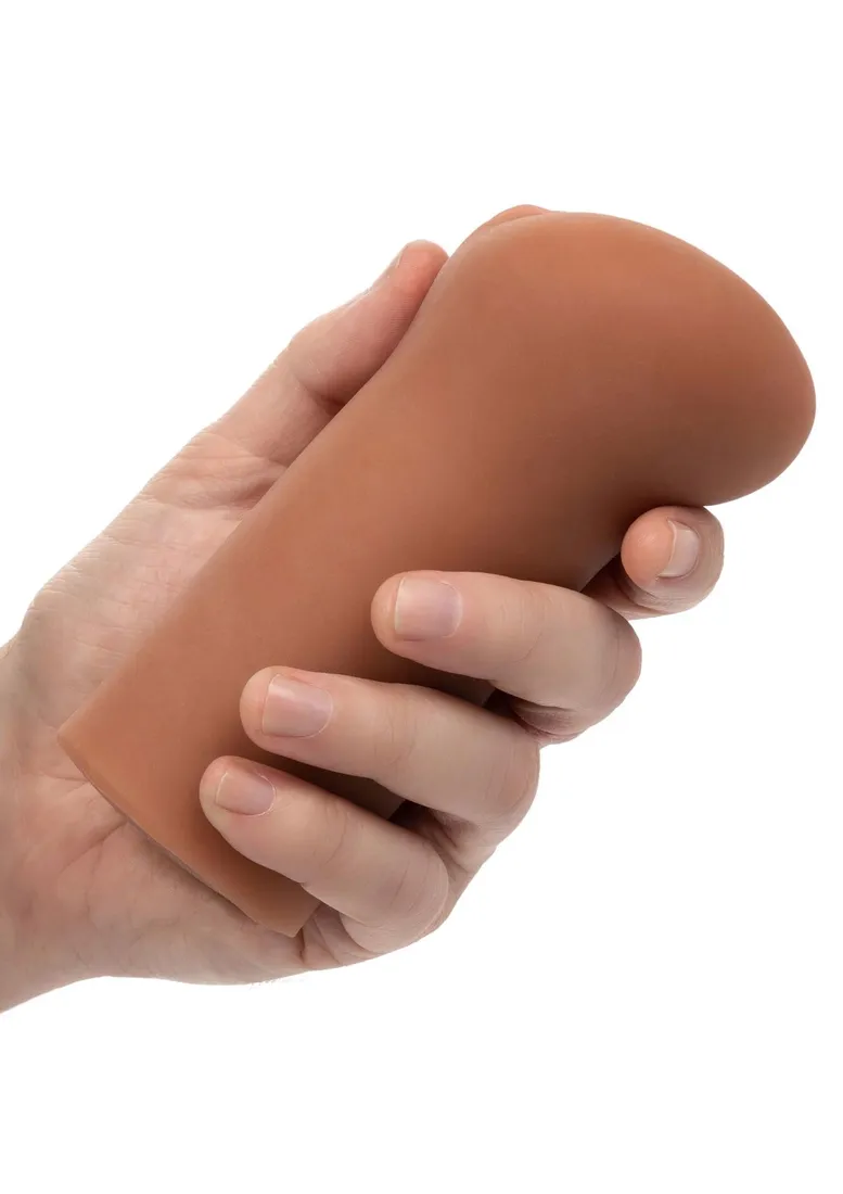 boundless-vulva-caramel-skin-tone