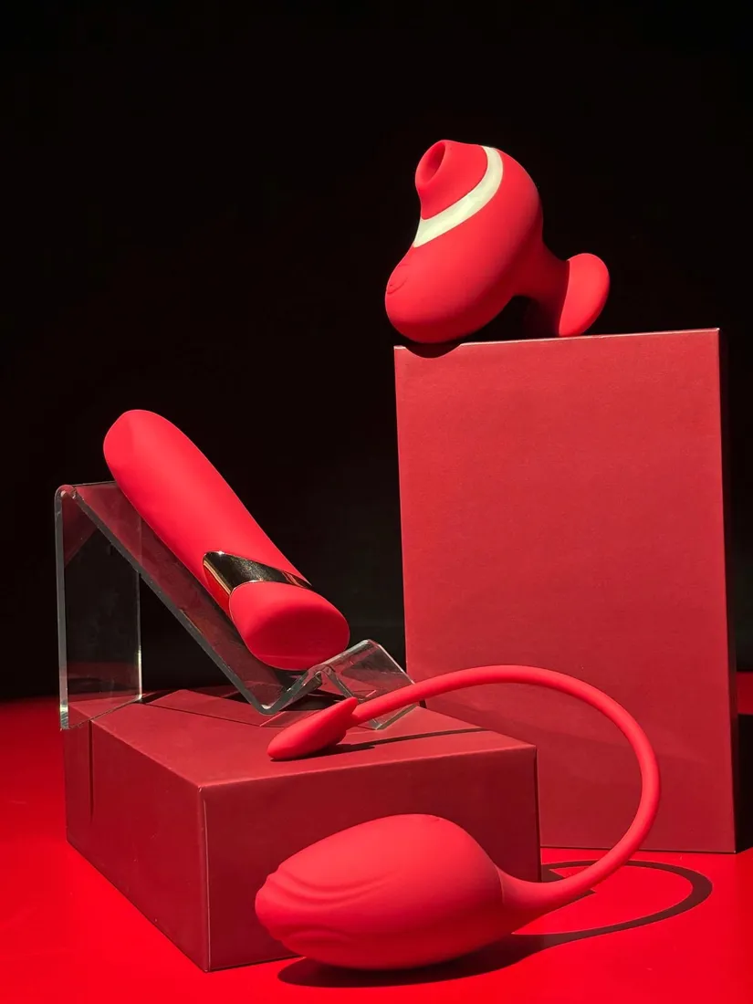 lipstick-bullet-red