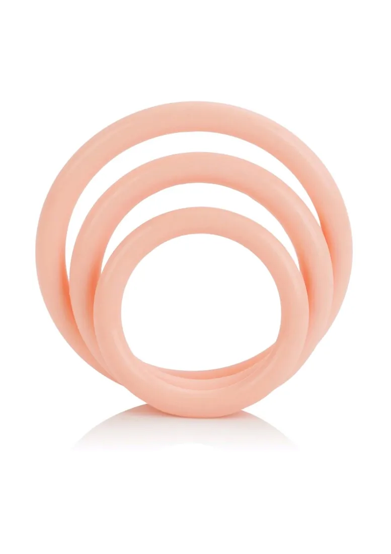 tri-rings-light-skin-tone