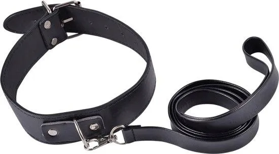 kinky-collar-black-collar-with-leash-adjustable