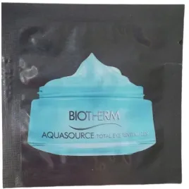 biotherm-aquasource-total-eye-revitalizer-oczy