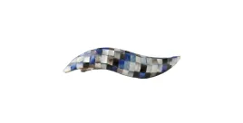 broszka-z-masy-perlowej-z-mozaika-geometryczna-elegancka