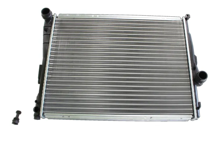 Chłodnica wody BMW 3 E46 316 318 320 323 325 330
