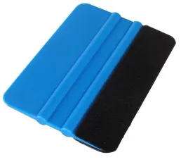 rakla-z-filcem-do-aplikacji-folii-carbon-oklein