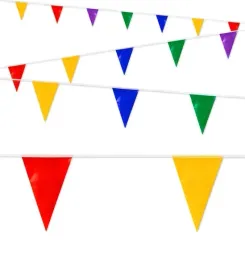 girlanda-flagi-trojkaty-foliowe-10-m-festyn-party-proporczyki-koscielne