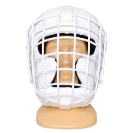 kask-ze-skaju-z-krata-m