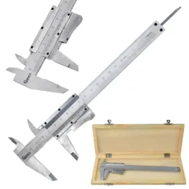 precyzyjna-suwmiarka-0-150mm-002mm-z-blokada-geko-automat-walizka-drewno
