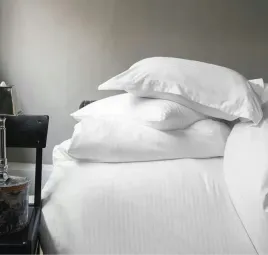 posciel-pure-white-stripe-satin-issimo-160x200-2szt-50x70-premium