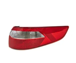 lampa-tyl-do-kia-rio-ub-2011-2017-924024x000-prawa