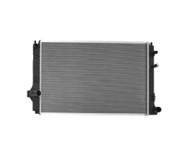 chlodnica-do-toyota-corolla-e170-2014-2019-1640021330