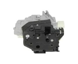 zamek-do-drzwi-do-audi-a4-b8-2007-2011-8k0839015-lewa