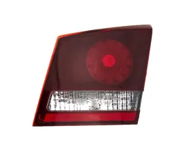 lampa-tyl-do-dodge-journey-2008-2020-68227130aa-prawa-ciemnoczerwony