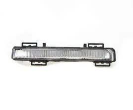 lampa-przeciwmgielna-do-mercedes-benz-c-class-w204-2007-2011-a2049064802