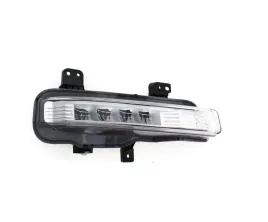 lampa-przeciwmgielna-do-ford-explorer-2020-lb5b15a254ac-prawa