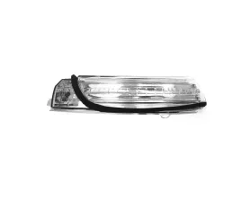 kierunkowskaz-na-lusterku-do-toyota-avensis-t27-2012-2015-8173005070-prawa