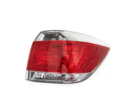 lampa-tyl-do-toyota-highlander-2011-2013-815500e070-prawa