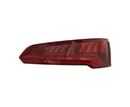 lampa-tyl-do-audi-q5-fy-2017-2021-80a945094-prawa-czerwona