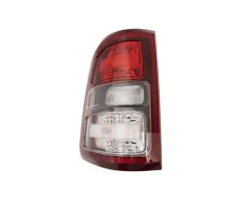 lampa-tyl-do-dodge-ram-2019-2024-68261577ae-lewa-przyciemniona