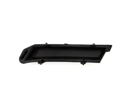 listwa-zderzaka-do-audi-a3-8v-2016-2020-8v3807008-prawa-czarny-matowe