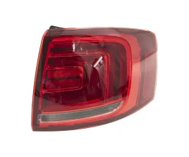 lampa-tyl-do-vw-jetta-2011-2015-5c6945207a-prawa