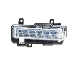 swiatla-do-jazdy-dziennej-do-mitsubishi-pajero-2015-2021-8312a020-prawa